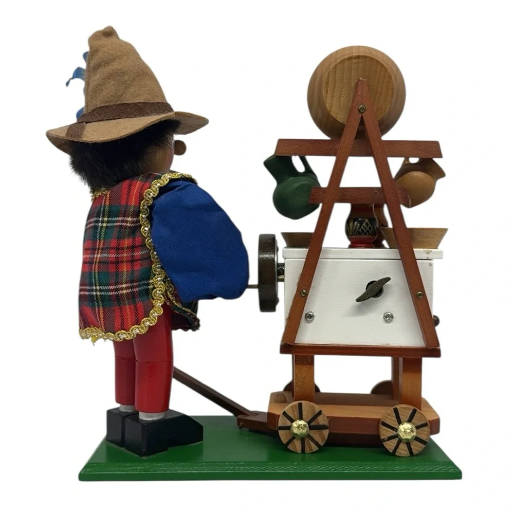 VTG Steinbach Volkskunst SMOKER German Musical Food Pottery Peddler Nutcracker